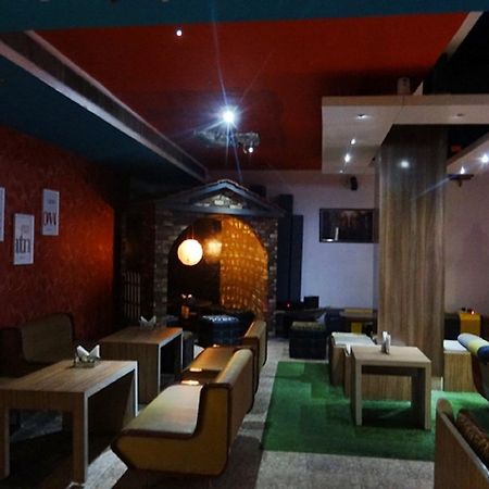 Hotel Rajdhani Regency Guwahati Exterior foto