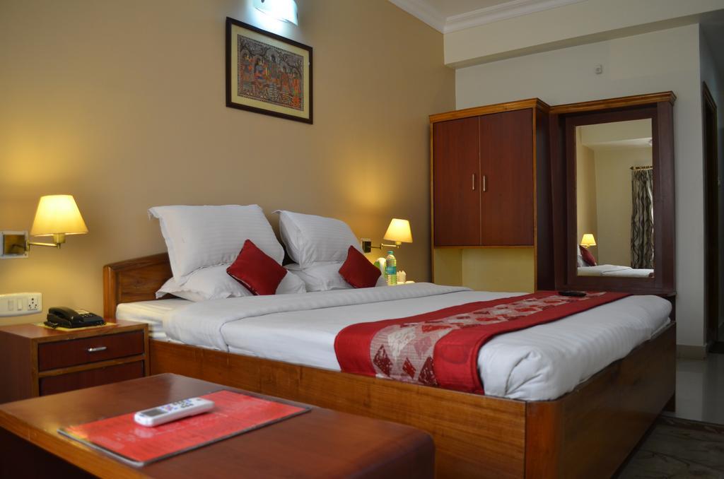 Hotel Rajdhani Regency Guwahati Quarto foto